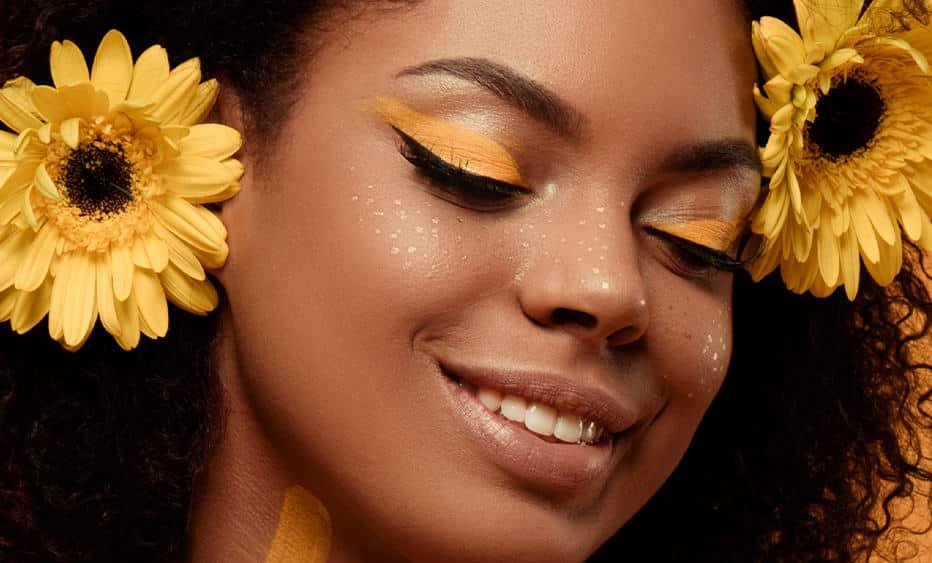 5 truques de maquilhagem que valorizam mulheres negras